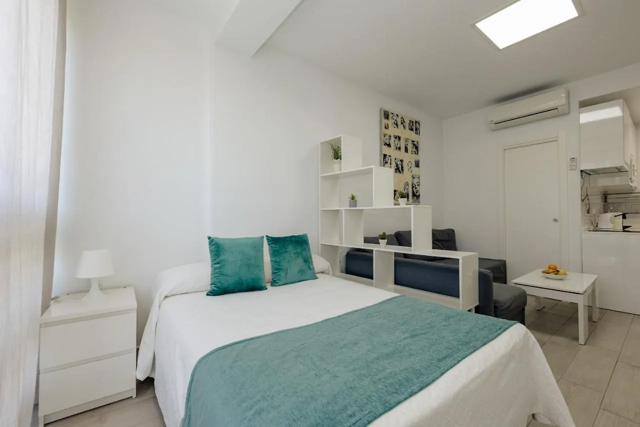 Apartamento Torremolinos  0*,  España